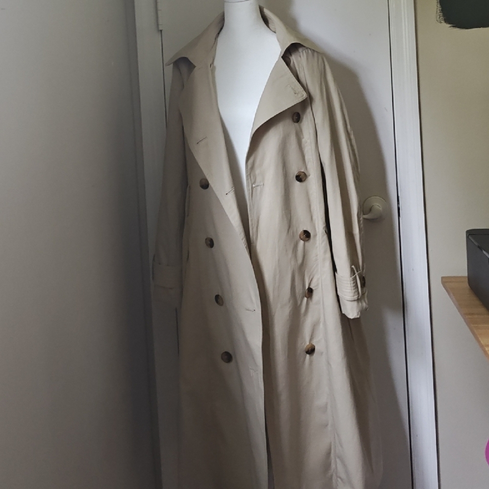 Women's Beige Double-Breasted Trench Coat